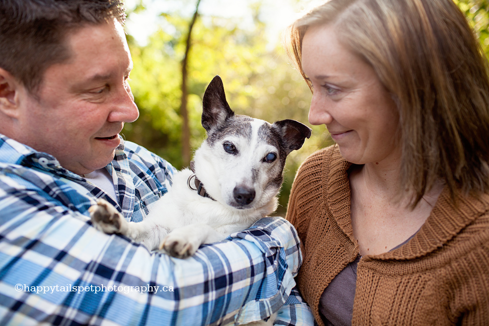 Outdoor pet and family photography in Burlington, Oakville and Halton.